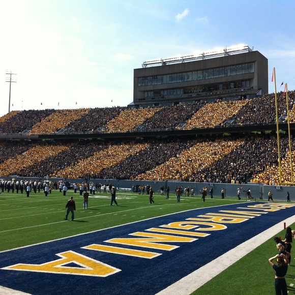 Meet your Posher, Alex - Picture 1 of 1